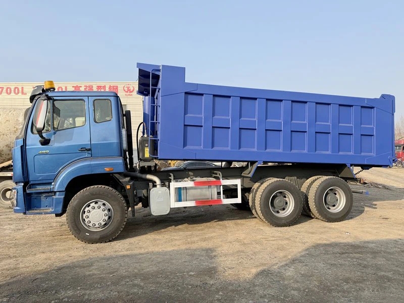 Sinotruk HOWO NX 6x4 Dump Truck